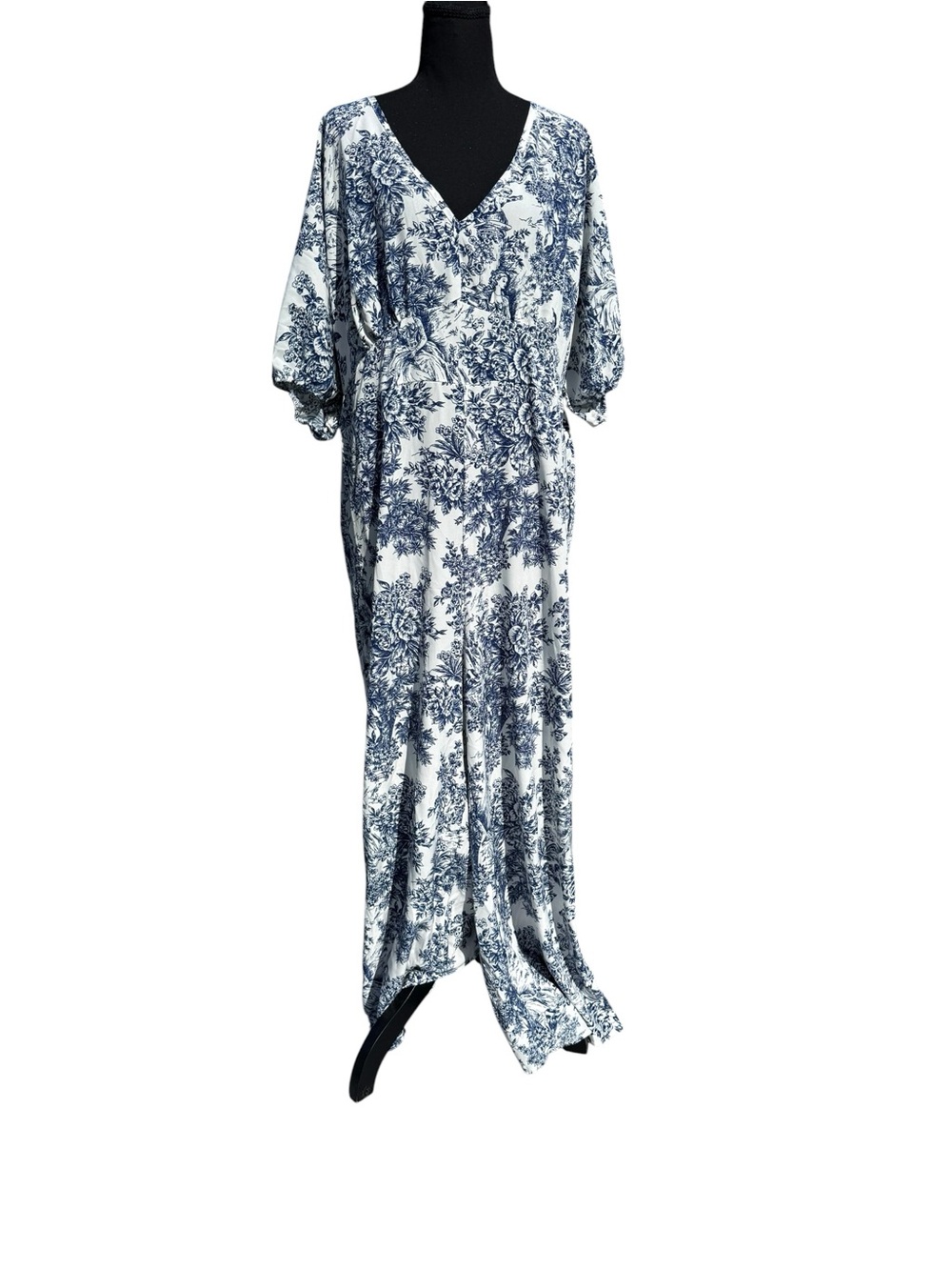 SHEIN Blue and White Floral Maxi Jumpsuit